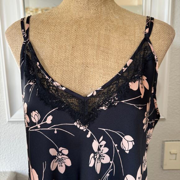 Soma Satin and Lace Chemise Size Large EUC Nightgown Sleepwear EUC Warm Weather - Picture 8 of 13